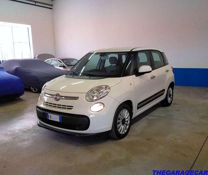 Usata Fiat 500L Lounge 95 CV (69 kW) 2015 Bianco Monovolume