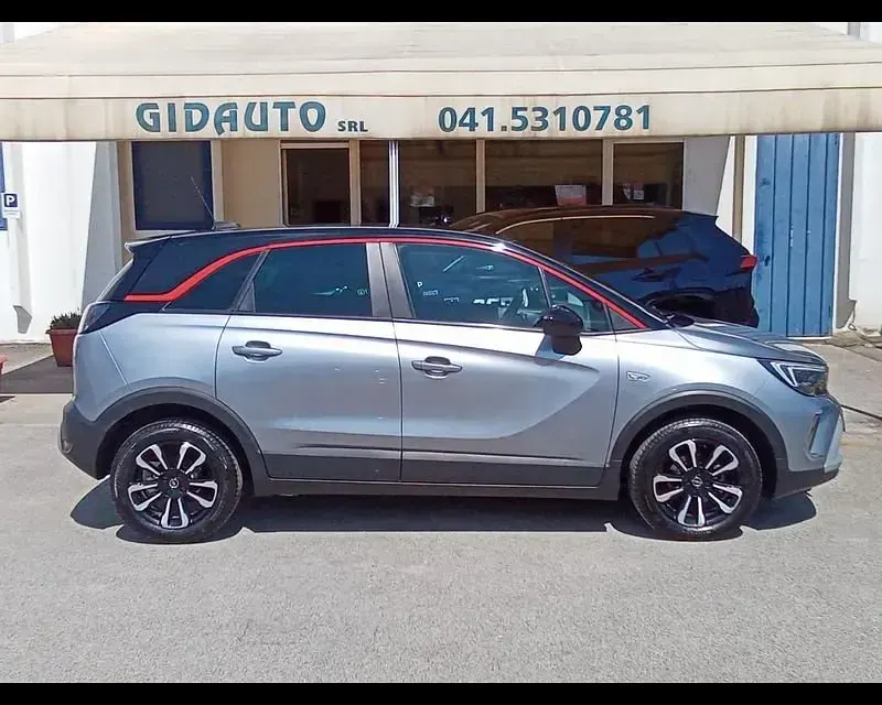 Usata Opel Crossland GS Line 110 CV (80 kW) 2021 Grigio SUV