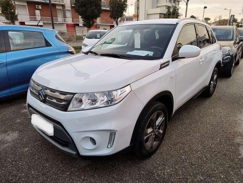 Bianco Usata 2016 Suzuki Vitara Cool SUV | 10.900 € (Ottimo prezzo) - Immagine 1/4