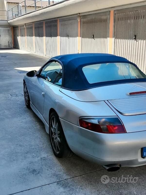 Usata Porsche 996 300 CV (220 kW) 1998 Grigio