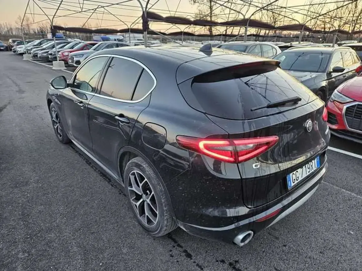 Usata Alfa Romeo Stelvio Ti 209 CV (153 kW) 2021 Other SUV