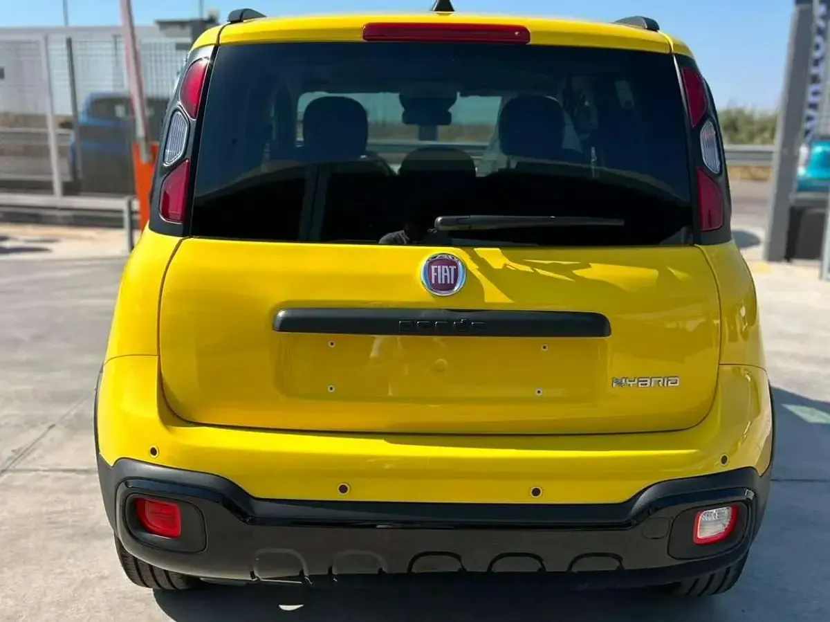 Nuova Fiat Panda Cross Cross 65 CV (47 kW) 2026 Giallo Utilitaria