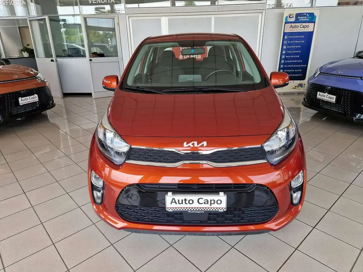 Usata Kia Picanto GT-Line 67 CV (49 kW) 2022 Pop orange pearl metallic Utilitaria