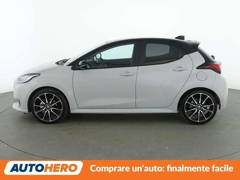 Usata Toyota Yaris Hybrid Sport 131 CV (96 kW) 2024 Grigio Utilitaria