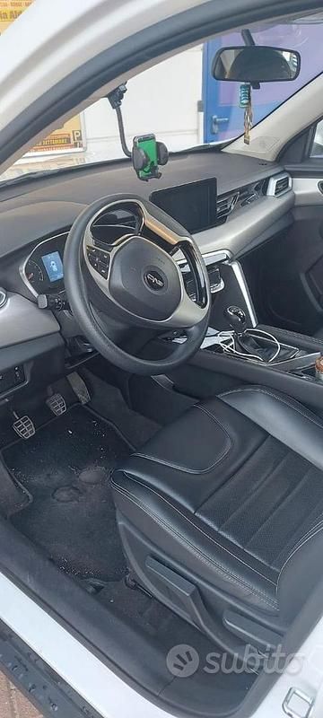 Usata EVO Evo 5 127 CV (93 kW) 2024 Bianco SUV