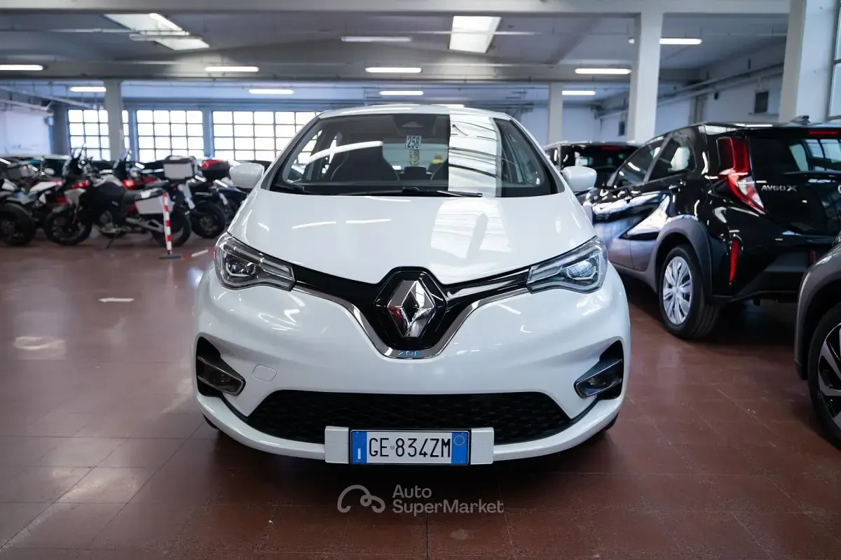 Usata Renault Zoe Zen 100 kW (136 CV) 2021 Other Utilitaria