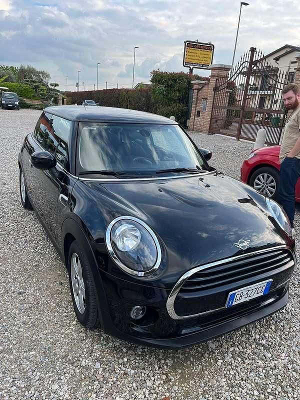 Usata 2020 Mini Cooper Utilitaria | 14.500 € (Super prezzo) - Immagine 1/4