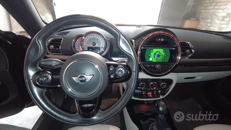Usata Mini Clubman 150 CV (110 kW) 2019 Nero Station wagon