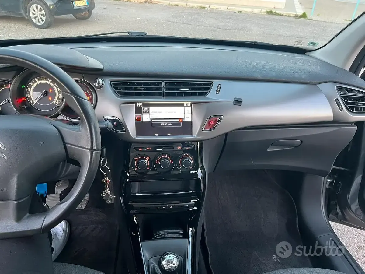 Usata Citroën C3 PureTech 82 CV (60 kW) 2016 Grigio Utilitaria