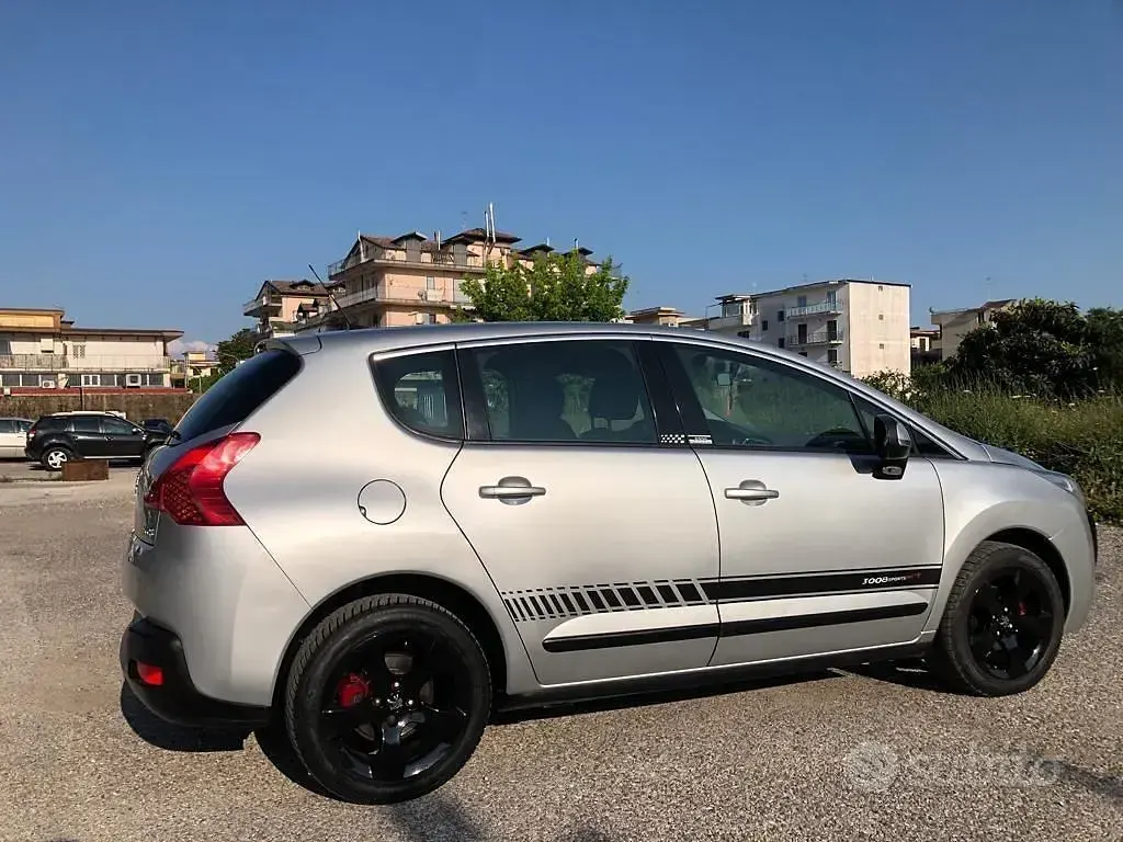 Usata Peugeot 3008 109 CV (80 kW) 2010 Grigio Station wagon