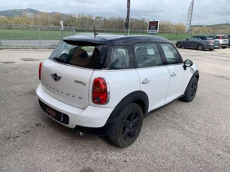 Usata Mini Cooper Countryman 111 CV (81 kW) 2015 Bianco SUV