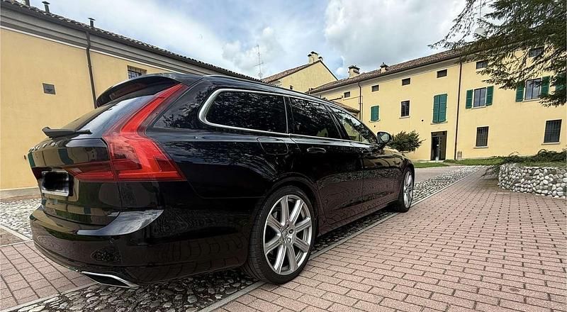 Usata 2016 Volvo V90 Inscription Station wagon | 20.200 € (Ottimo prezzo) - Immagine 1/4