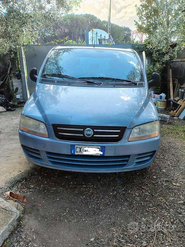 Usata Fiat Multipla 103 CV (75 kW) 2005 Blu Monovolume