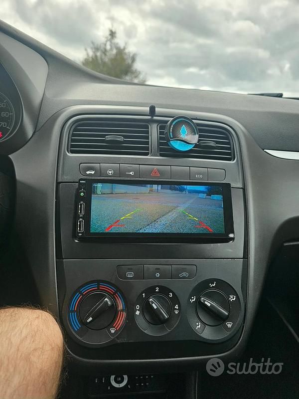 Bianco Usata 2007 Fiat Punto Coupé | 2000 € - Immagine 1/4