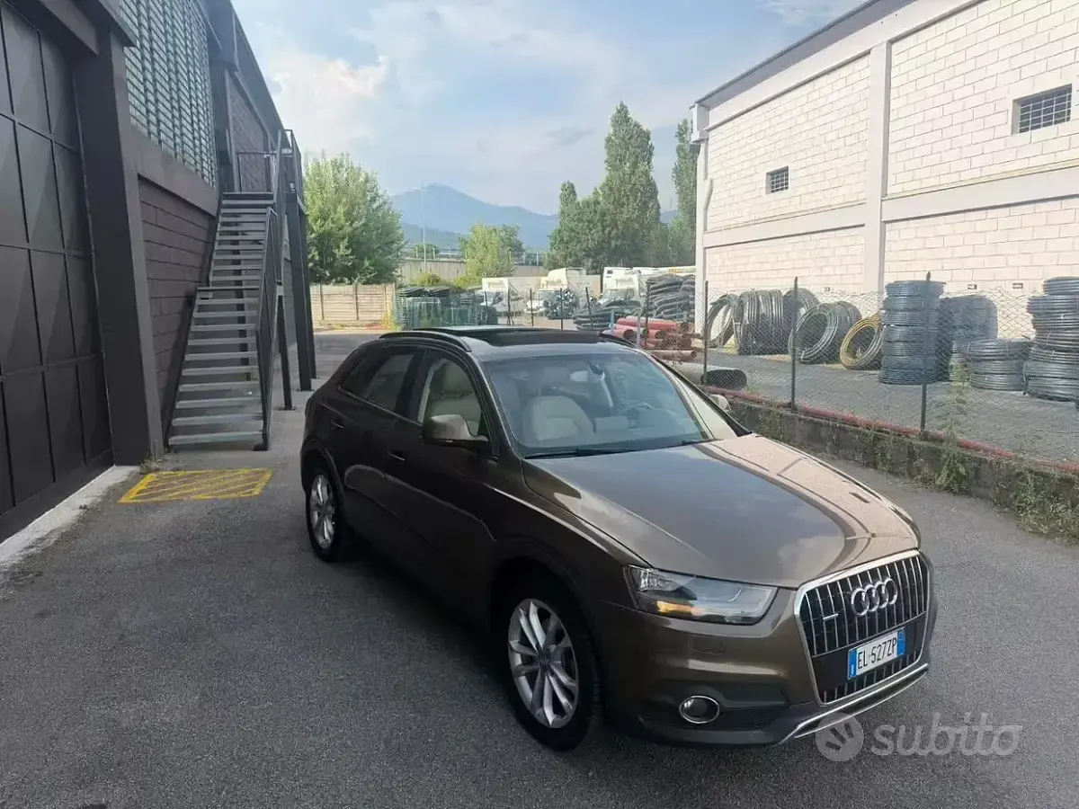 Usata Audi Q3 211 CV (155 kW) 2012 Marrone SUV