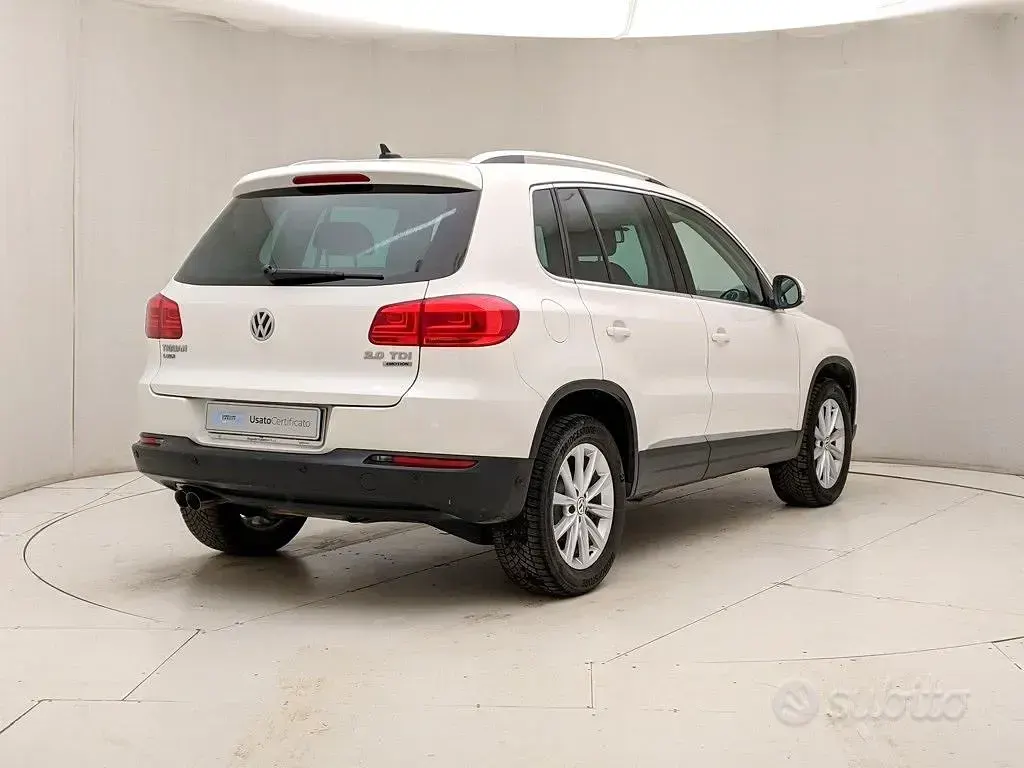 Gebraucht VW Tiguan 140 PS (102 kW) 2013 Weiß SUV