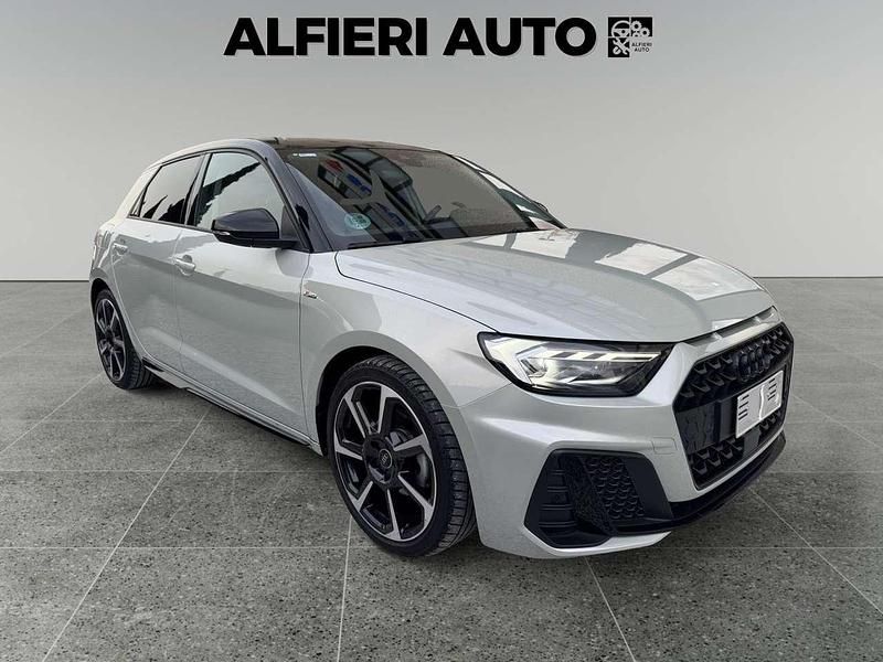 Usata Audi A1 116 CV (85 kW) 2025 Argento SUV