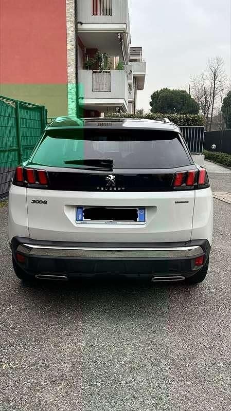 Usata Peugeot 3008 GT-line 165 CV (121 kW) 2018 Bianco SUV