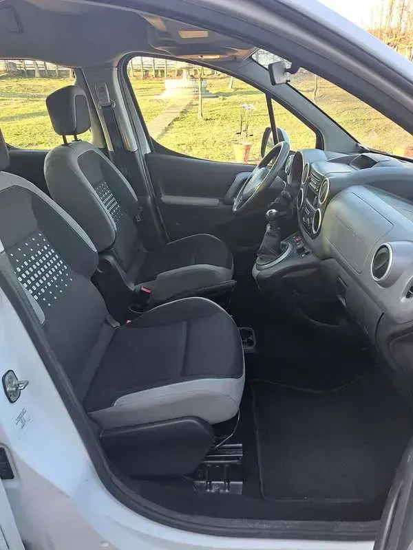 Usata Citroën Berlingo Feel 75 CV (55 kW) 2016 Monovolume