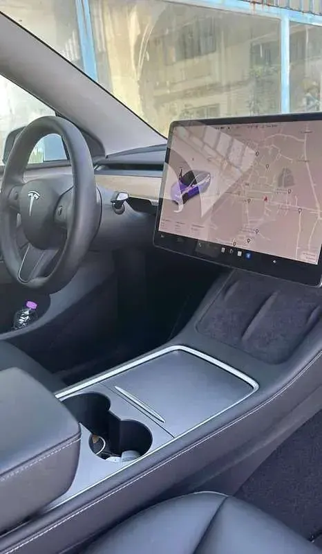 Usata Tesla Model Y 152 kW (208 CV) 2022 Bianco SUV
