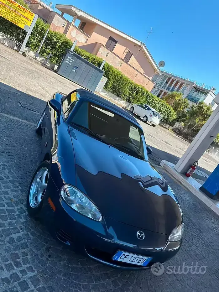 Usata Mazda MX5 110 CV (80 kW) 2003 Blu Cabrio