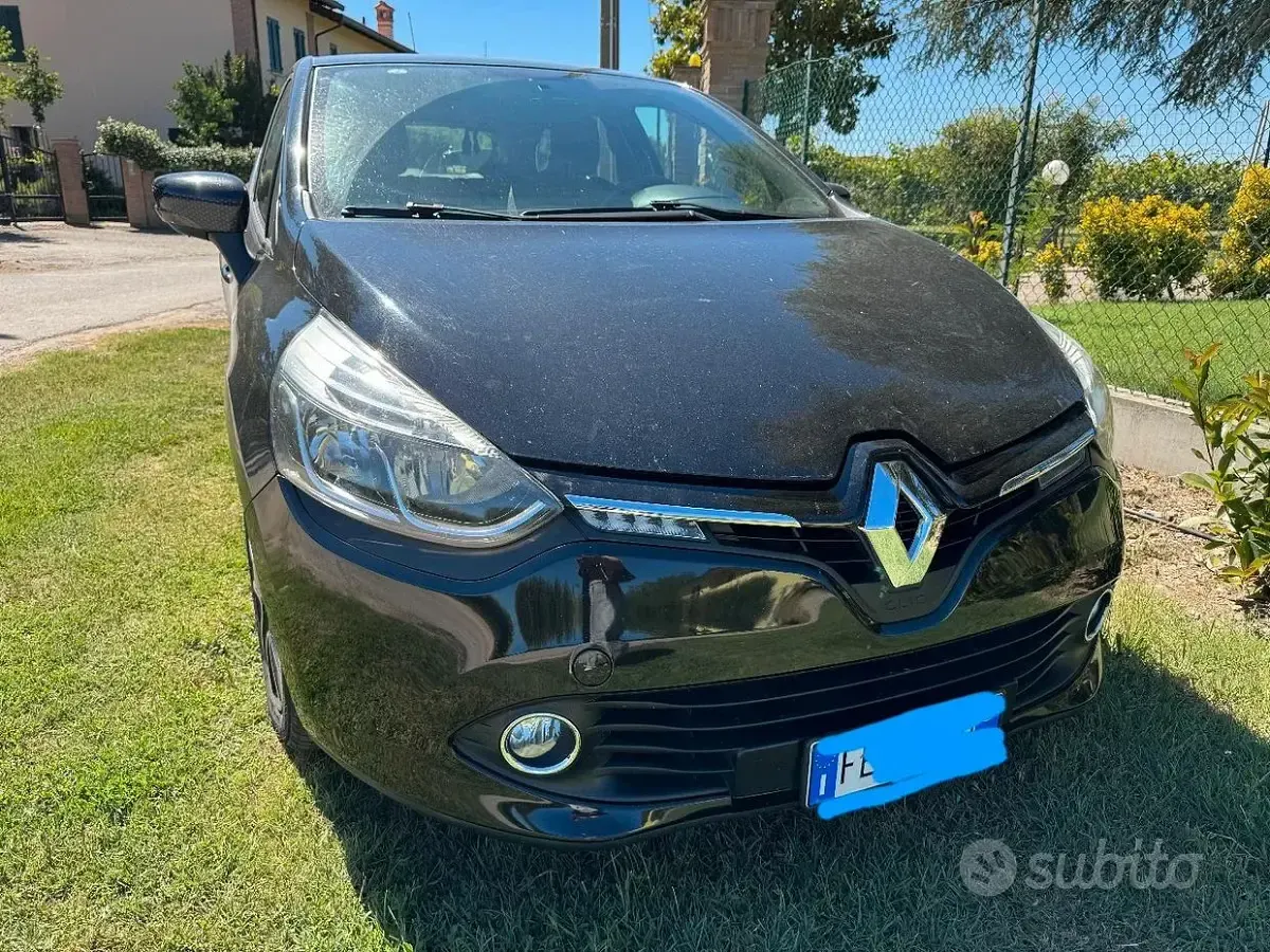 Usata Renault Clio 75 CV (55 kW) 2016 Nero Utilitaria
