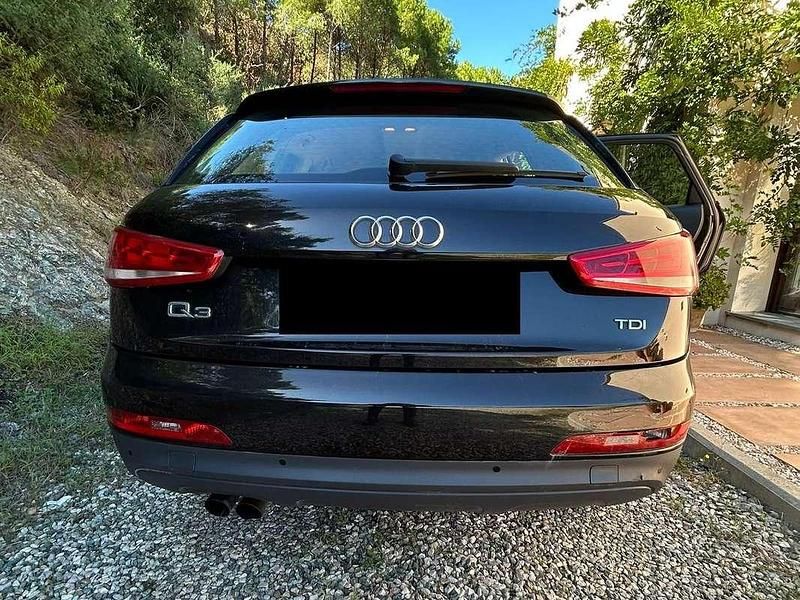 Usata Audi Q3 140 CV (102 kW) 2012 Nero SUV