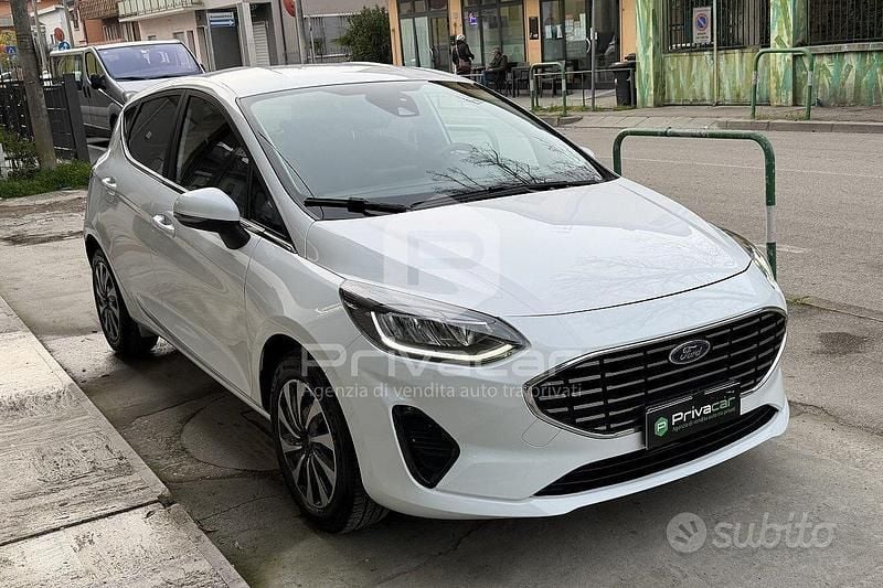 Usata Ford Fiesta Titanium 75 CV (55 kW) 2022 Bianco Utilitaria