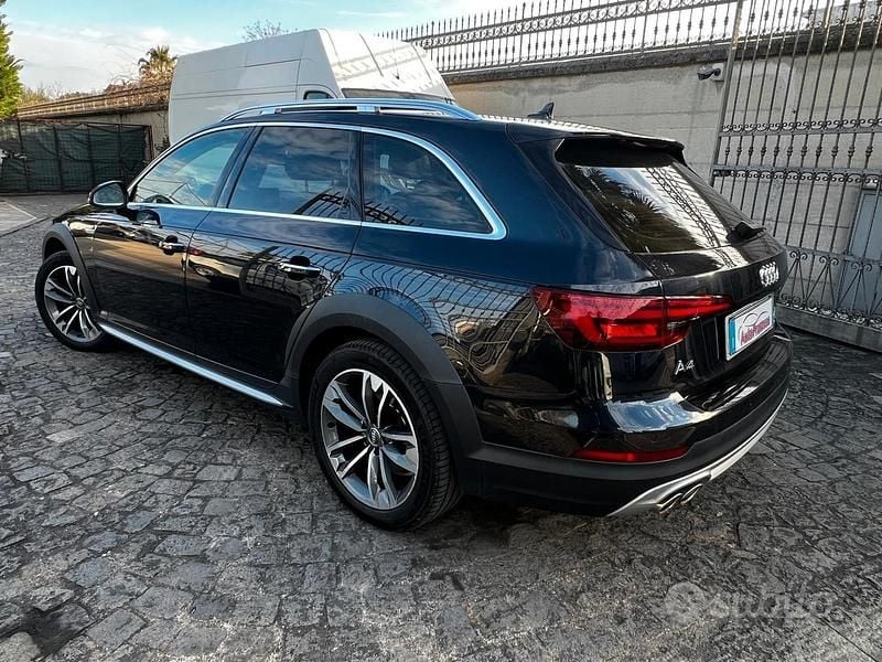 Usata Audi A4 Allroad 190 CV (139 kW) 2018 Blu Station wagon