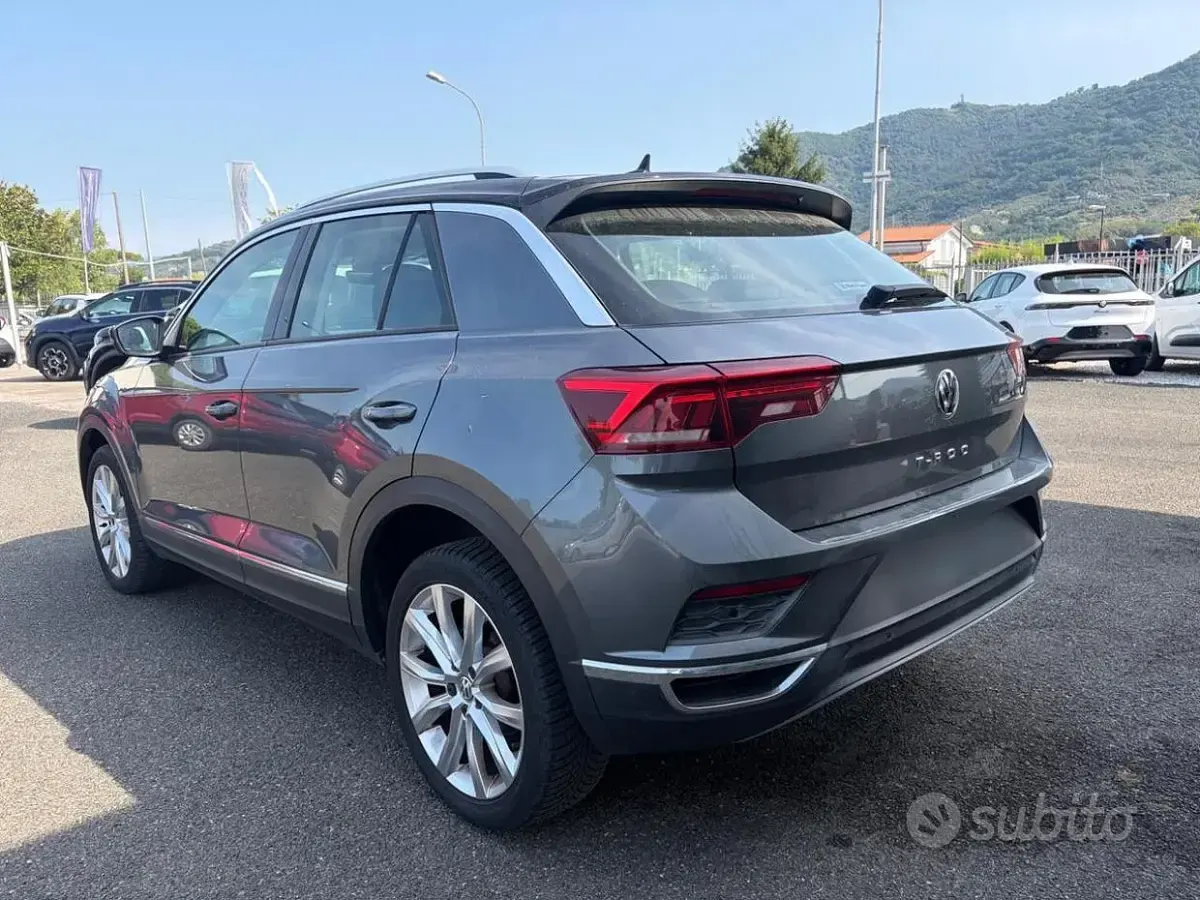Usata VW T-Roc Advance 150 CV (110 kW) 2020 Grigio SUV