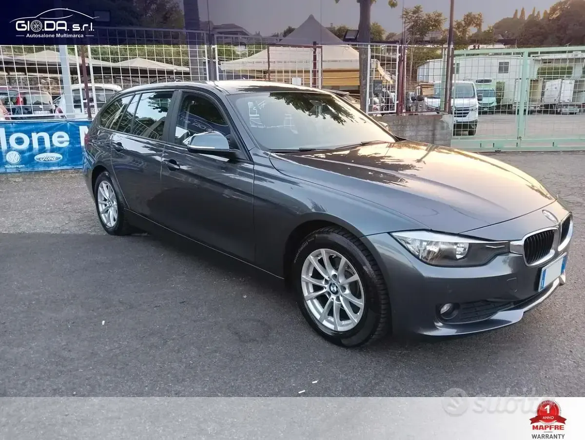 Usata BMW 318 Efficient Dynamics 143 CV (105 kW) 2015 Grigio Station wagon