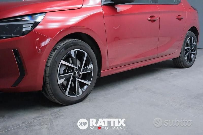 Usata Opel Corsa S 101 CV (74 kW) 2025 Kardio red Utilitaria