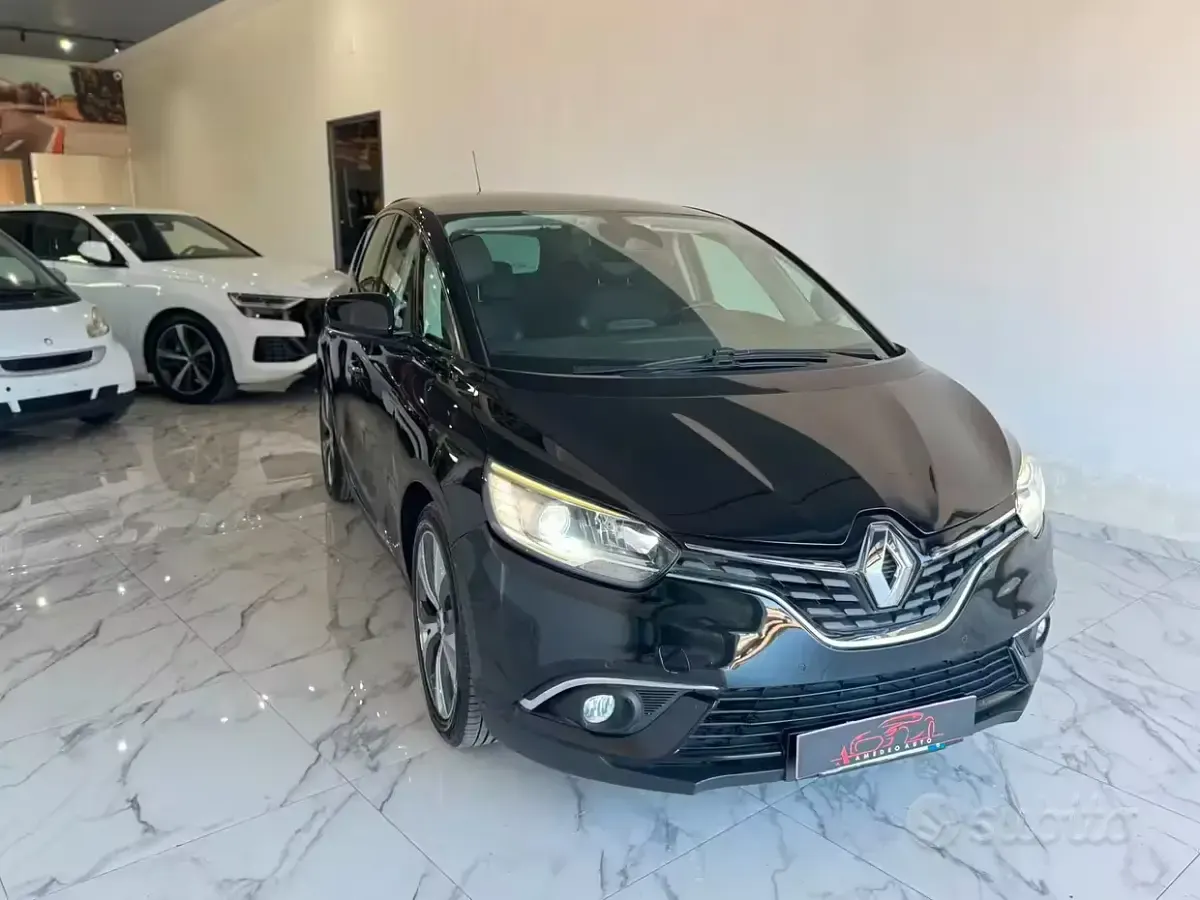 Usata Renault Scénic IV Intens 131 CV (96 kW) 2017 Nero Monovolume