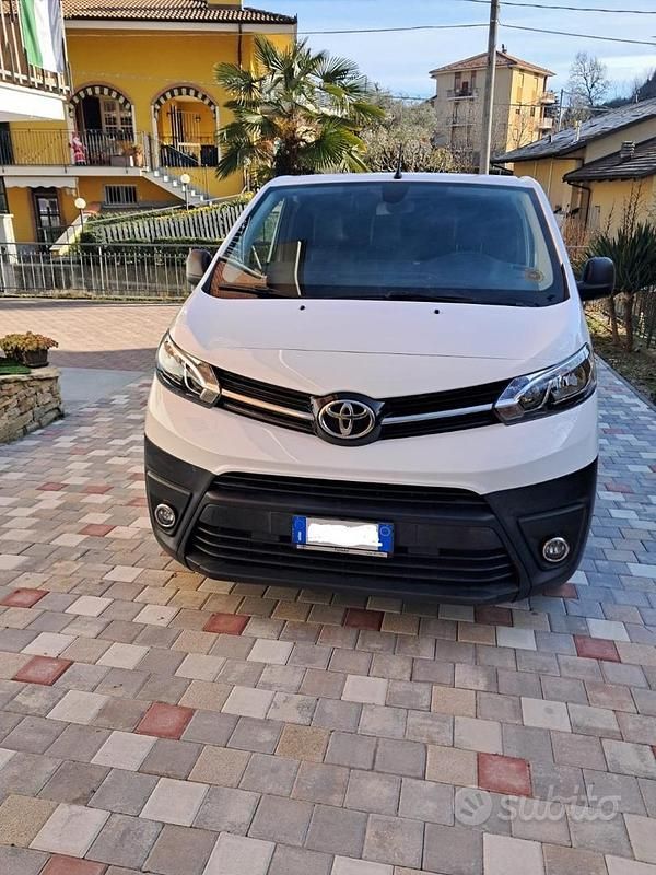Usata Toyota Proace 122 CV (89 kW) 2020 Monovolume