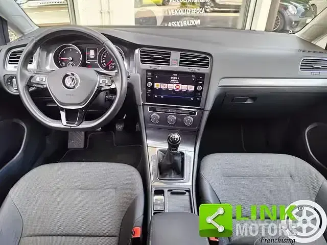 Usata VW Golf VII Business 116 CV (85 kW) 2017 Grigio Berlina