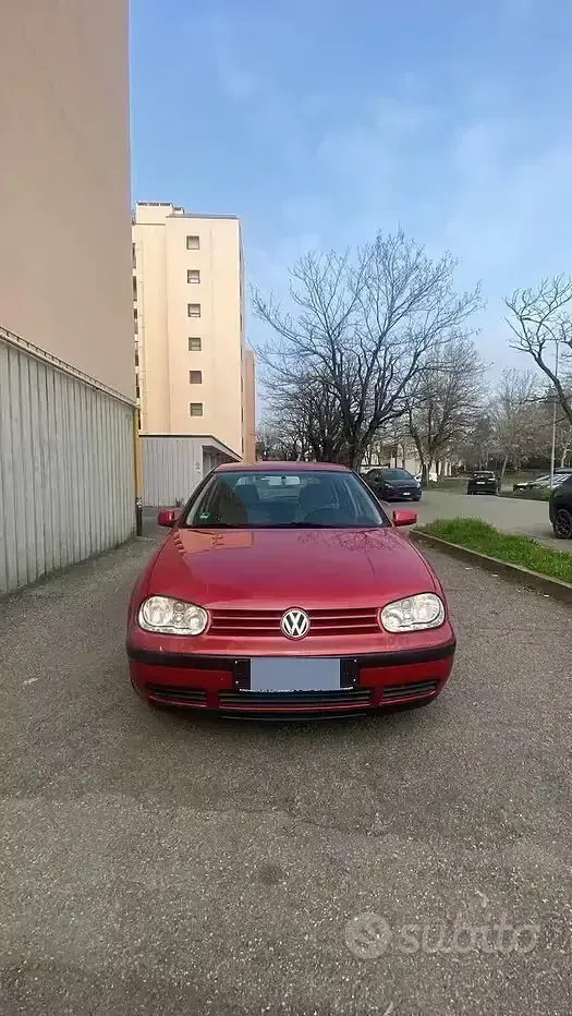 Usata VW Golf IV 75 CV (55 kW) 2000 Rosso Berlina
