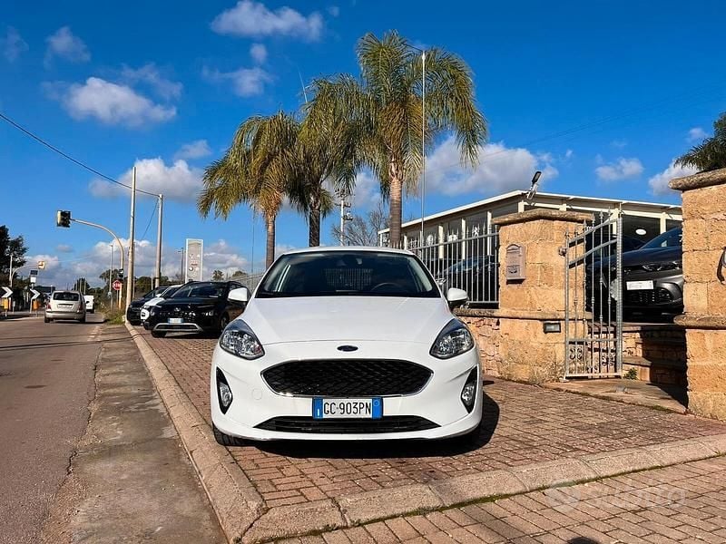 Begagnad Ford Fiesta Trend 86 HK (63 kW) 2020 Vit Van