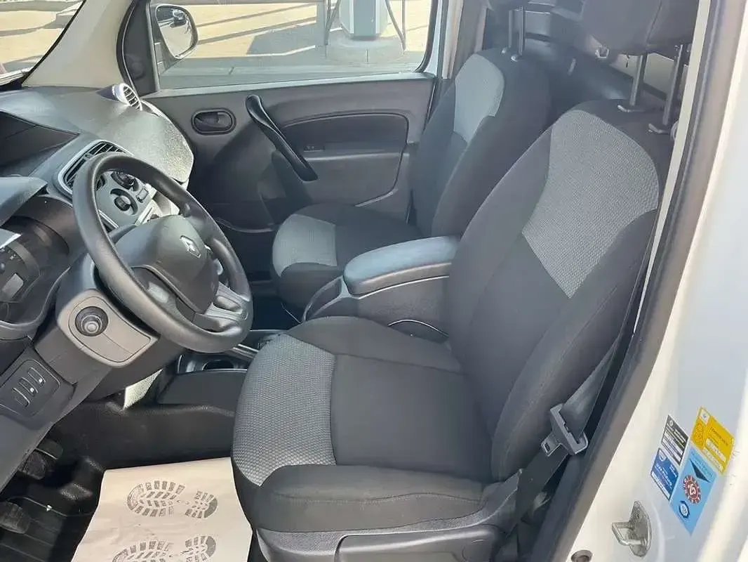 Usata Renault Kangoo Dynamique 106 CV (77 kW) 2009 Bianco Station wagon