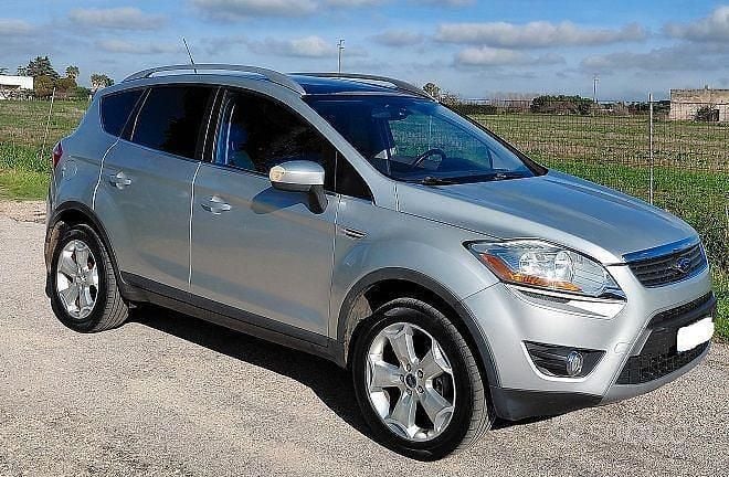 Usata Ford Kuga Titanium 136 CV (100 kW) 2009 SUV