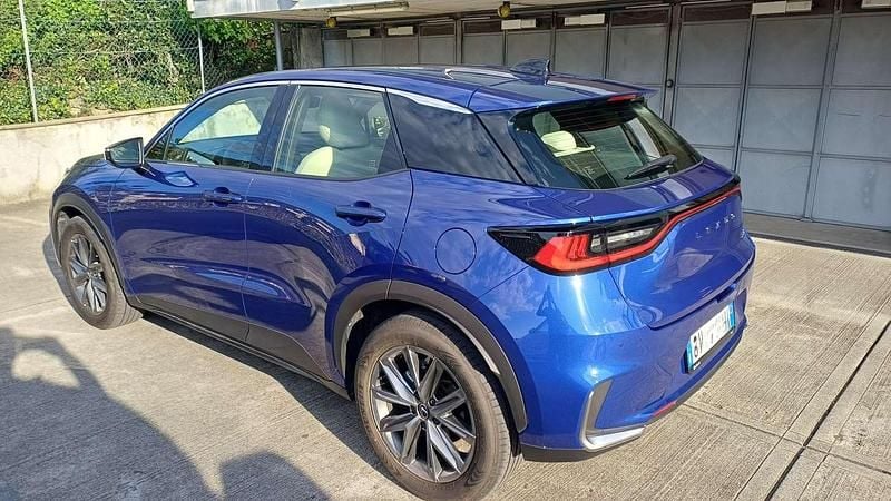 Usata Lexus LBX 91 CV (66 kW) 2024 Blu/azzurro SUV