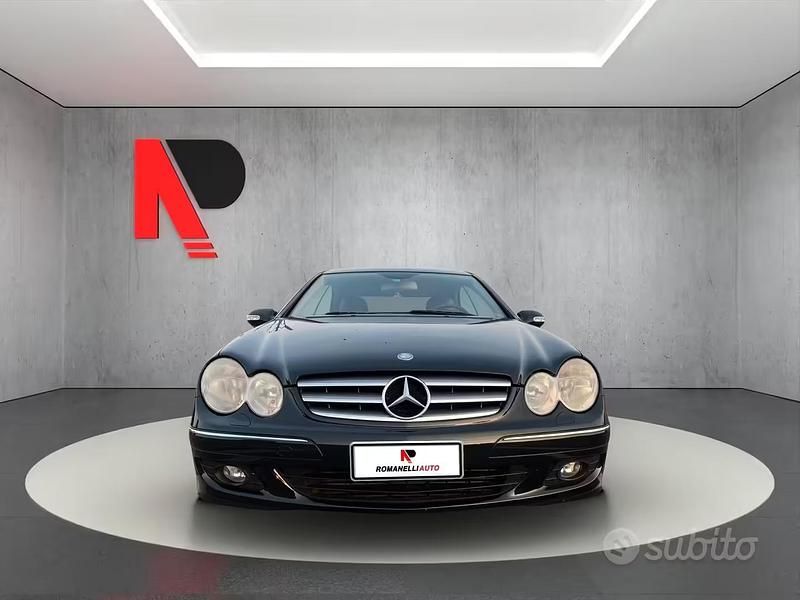 Begagnad Mercedes CLK220 Avantgarde 150 HK (110 kW) 2007 Svart Sportkupé