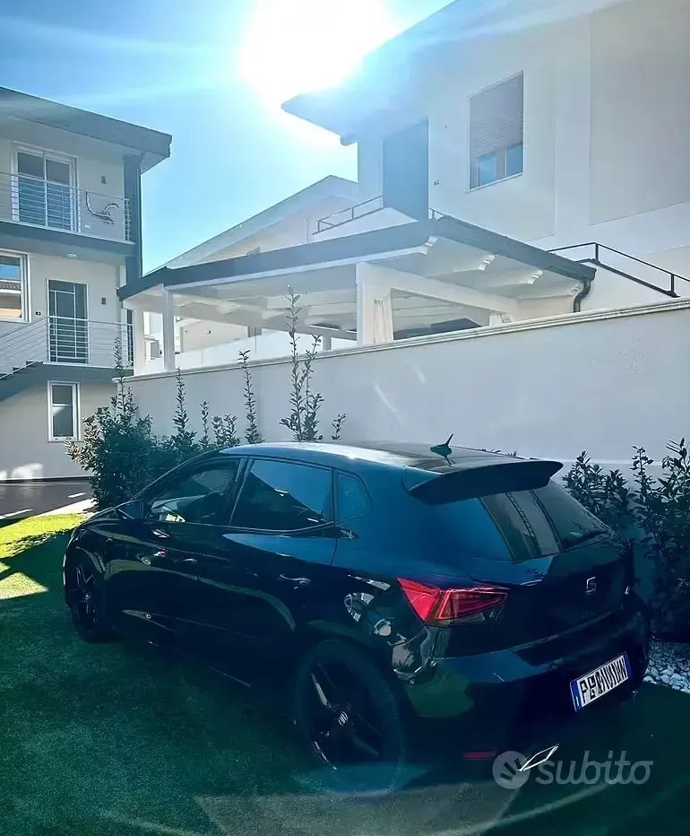 Usata Seat Ibiza FR 90 CV (66 kW) 2020 Nero Utilitaria
