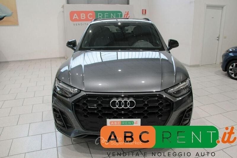 Usata Audi Q5 S-line plus 204 CV (150 kW) 2023 Gray SUV