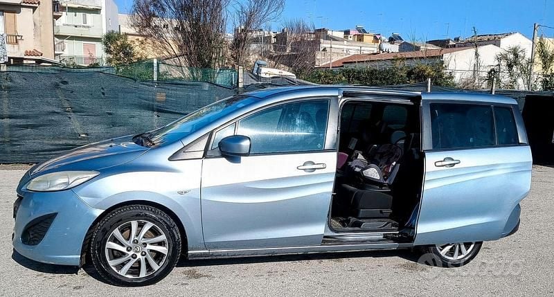 Usata Mazda 5 115 CV (84 kW) 2011 Monovolume