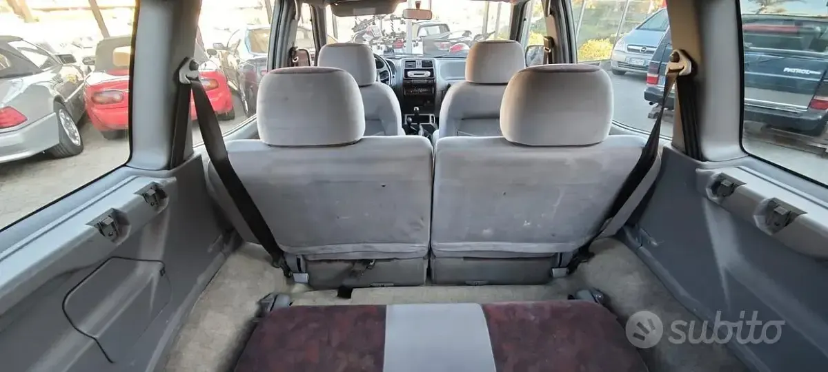 Usata Nissan Terrano 125 CV (91 kW) 1997 Verde SUV