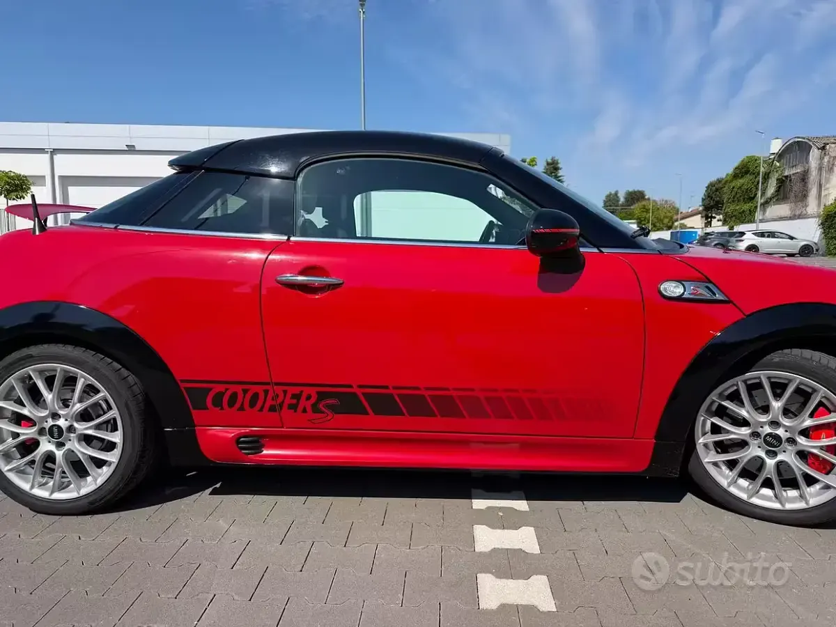 Usata Mini Cooper 183 CV (134 kW) 2012 Rosso Utilitaria