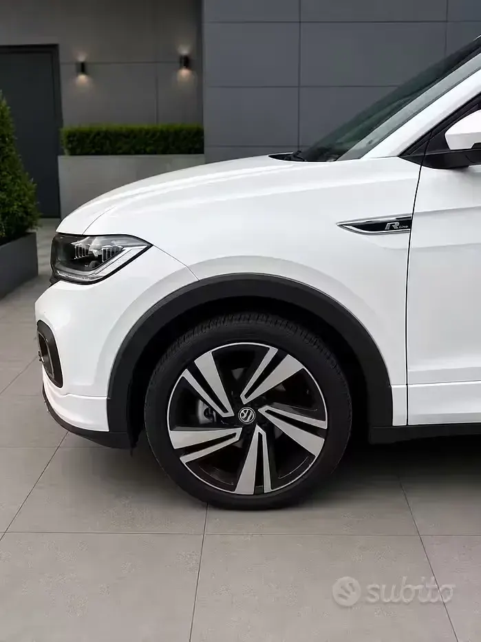 Usata VW T-Cross R-line 115 CV (84 kW) 2020 Bianco SUV