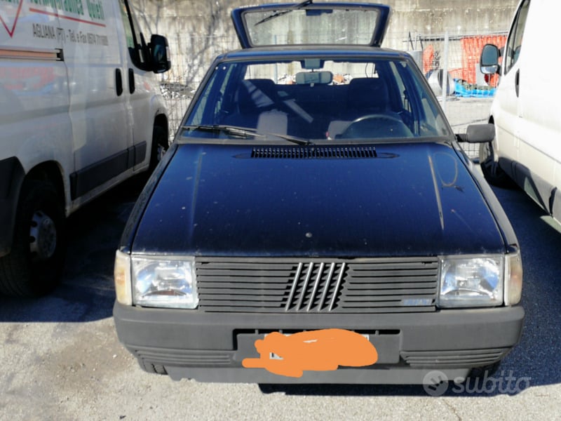 Usato 1988 Fiat Uno 1.1 Benzin 58 CV (2.000 €)