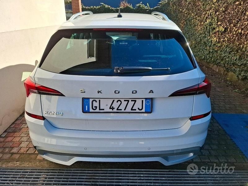 Usata Skoda Kamiq ScoutLine 110 CV (80 kW) 2022 Bianco SUV