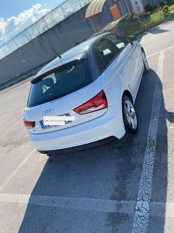 Usata Audi A1 Sportback Ambition 105 CV (77 kW) 2015 Bianco Utilitaria